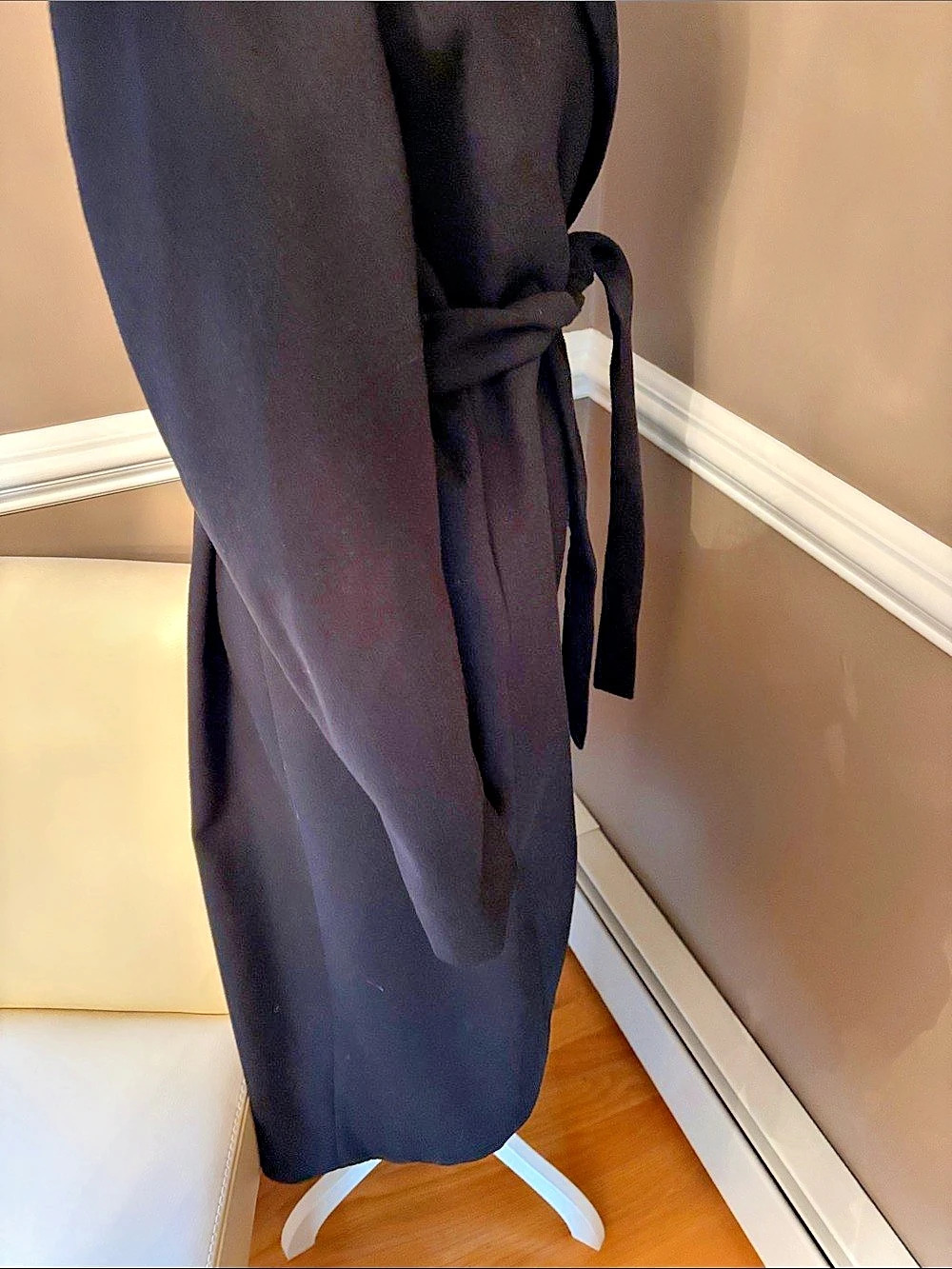 H&M Wrap Trench Coat in Black Size S. Chest is 18 inches across. Length 37in - Picture 7 of 10